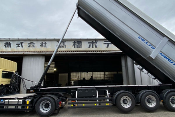 TipperRoof in Asia - A tarpaulin conquers Japan TipperRoof in Asia - A tarpaulin conquers Japan