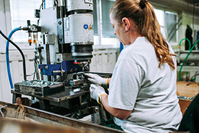 Fertigung und Logistik aller Verdecksysteme